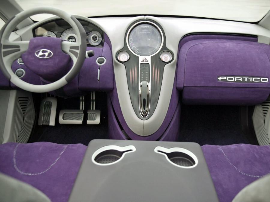  Hyundai Portico Concept 2005 года  (фото 8 из 23)
